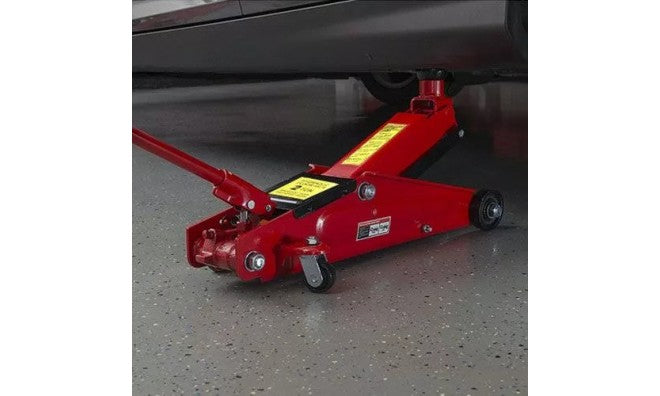 Hidraulikus emelő 2 tonnás